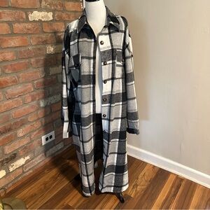 Fantaslook Black and White Plaid Shacket